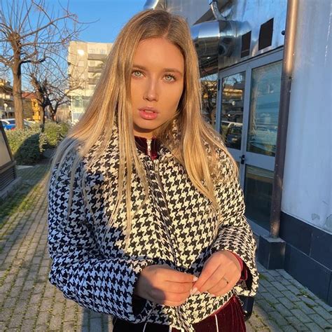 Polina Malinovskaya Polinamalinovskaya • Instagram Fotografije I Videozapisi Flirting
