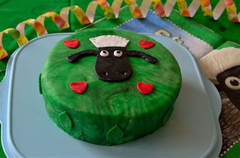 Maybe you would like to learn more about one of these? Zuckerperle: Shaun-das-Schaf von Oliver