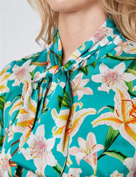 women s emerald green tropical floral fitted satin blouse single cuff pussy bow hawes and curtis
