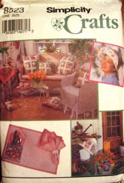 Simplicity 8523 Gardening Craft Pattern Apron Pillow Cover Chair Cover