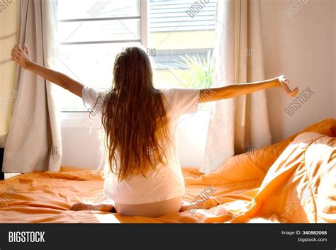 Waking Waking Girl Image And Photo Free Trial Bigstock