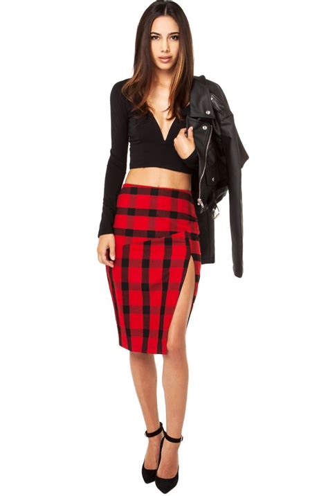 Schoolgirl Plaid Skirt In Red Cool Outfits Plaid Skirts Clothes