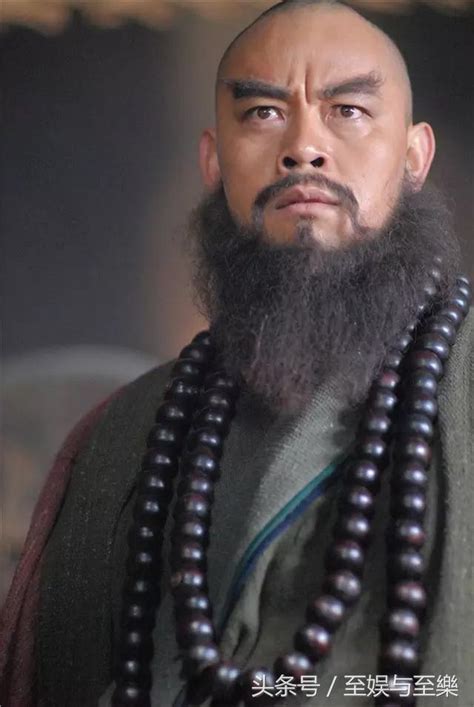 Jun 09, 2021 · 如果你認為現代社會是一個思想開放、對性別取向寬容的社會，那英國50年代約克郡礦工的故事可能會讓你大開眼界。 曾是現代五項運動員，因傷退役，一個礦泉水廣告讓他成為演員明星 - 每日頭條