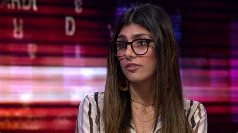 The hollywood star had previously posted in support of the agitation on january 30 with the tweet, sikhs. After Rihanna and Greta Thunberg, Mia Khalifa extend support to protesting Indian Farmers ...