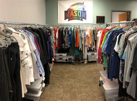 Trans Clothing Closet – LGBTQ+ Resources Center