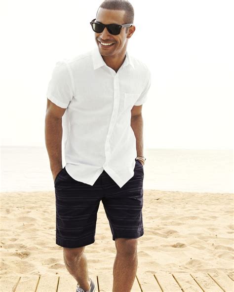 Picture Of Cool And Relaxed Beach Men Outfits 14