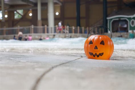 Howl O Ween At Great Wolf Lodge Whisky Sunshine