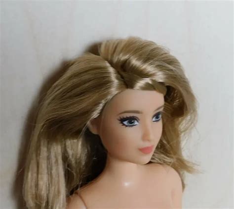 Mattel Barbie Puppe Fashionistas Curvy Blonde Haare Nude Neu Eur