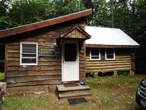 500 Sq Ft Log Cabin On 10 Acres In Bleecker Ny