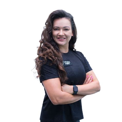 mila female personal trainer abu dhabi fitness vibes