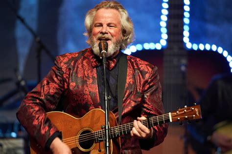 Robert Earl Keen Pioneer Living Legend And Texas Music Inspiration Texas Hill Country
