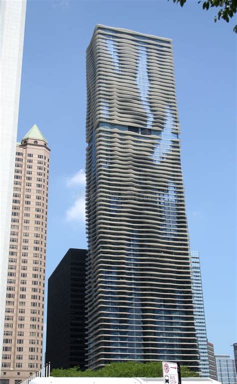 Chicago Skyscraper Stock Photo Image Of Gate Summer 11672398