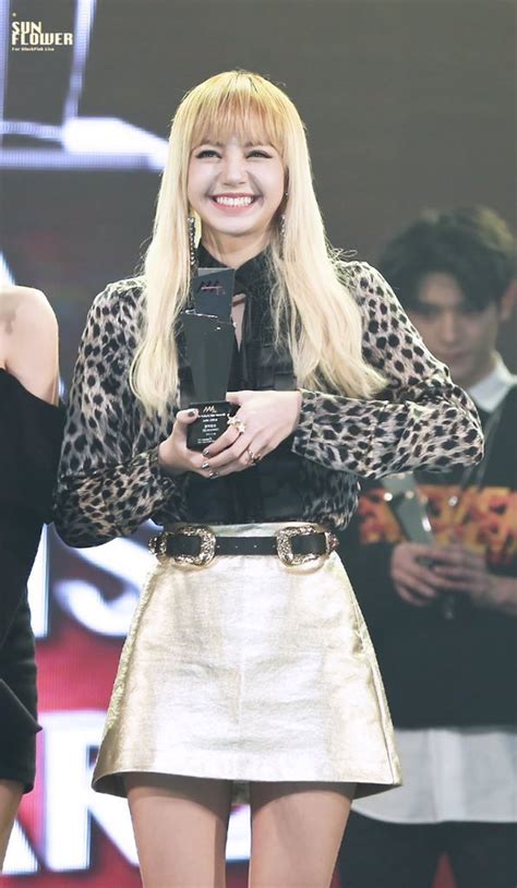 Lisa Only On Twitter 🏆 Hq Blackpink Lisa At The 2016 Asia Artist