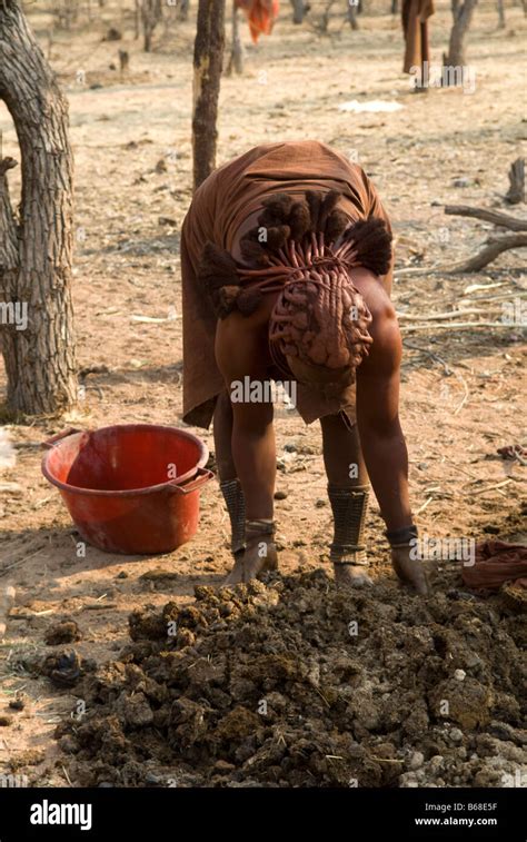 Himba Kosmetik Fotos Und Bildmaterial In Hoher Aufl Sung Alamy