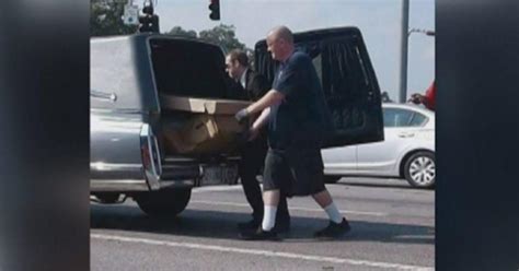 A Driver Who Transports Dead Bodies To Funeral Homes Reveals Details Of