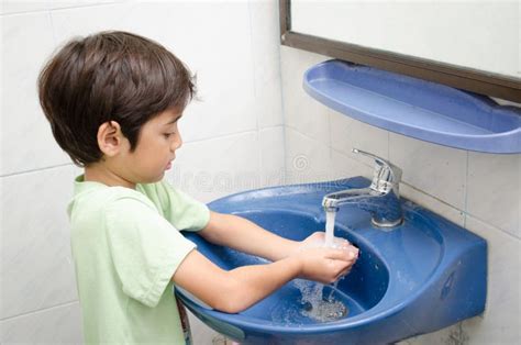 Little Boy Washing Hand Stock Image Image Of Childhood 43472407