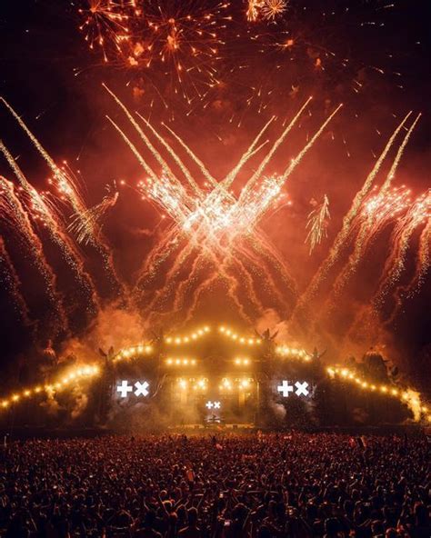 Tomorrow Land Lollapalooza Open Air Coachella Martin Garrix Show Ibiza Dj Art Pretty