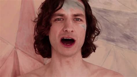 Gotye Ft Kimbra Somebody That I Used To Know Official Music Video