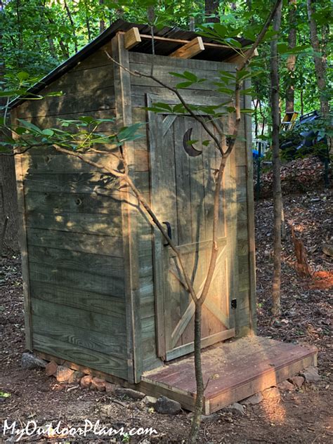 Diy Wood Outhouse Howtospecialist How To Build Step By Step Diy Plans
