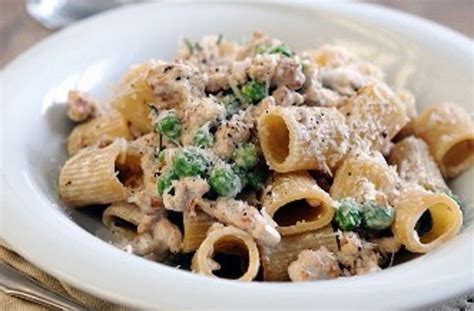Michael mech, the bungalow chef, has a family history that dates back to the 1850s with the german influx of settlers to blue island. The whole family will love these leftover pork recipes | Pork pasta, Pork recipes, Leftover pork ...