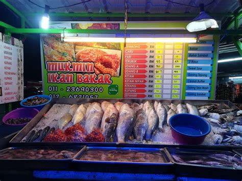 You can either drive down to umbai, port dickson although all three stalls have their own fans, our favourite is seri melaka. 20 Tempat Makan Popular Di Melaka - TCER.MY