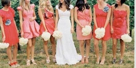 Bridesmaids Color Coordinating Ideas Apricot Témoin De Mariage