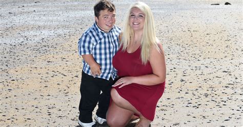 Groom With Dwarfism Took His Own Step Ladder To Church To Marry His