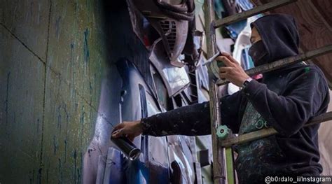 May 28, 2021 · jadi menurut pmk 140 ini, prosesnya maksimal sudah harus selesai sebelum 2 tahun masa kontrak berakhir, kata dia. Hebat, Seniman Ini Ubah Sampah Jadi Lukisan Mural Super Keren