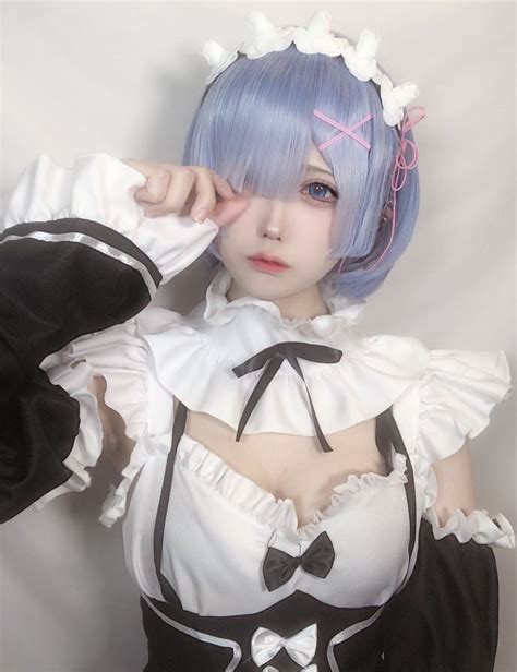 「렘 코스프레」おしゃれまとめの人気アイデア｜pinterest｜찬우 コスプレ 衣装 可愛い女の子 コスプレ 可愛い