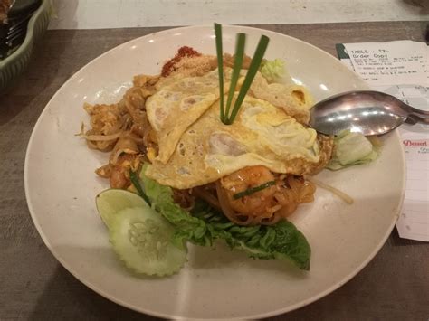 All i know then was that sanoook was at sunway pyramid…but i did not even see it when i was sanoook is created via a love affair with thai and japanese cuisine. my cloud of thoughts: Mr Tuk tuk Thai street food @Sunway ...