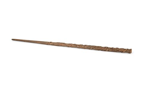 Hermione later used bellatrix lestrange's 12¾ walnut and dragon heartstring wand, which harry grabbed. Hermione Granger's Wand