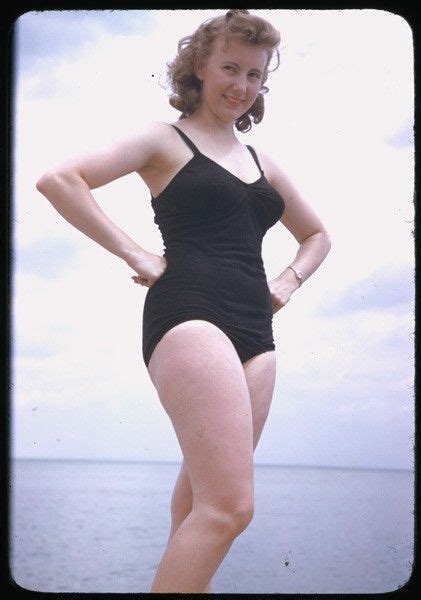 老照片 年的美国泳装美女 派谷照片修复翻新上色