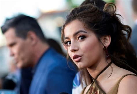 Sicario Star Isabela Moner On Getting The Measure Of Del Toro