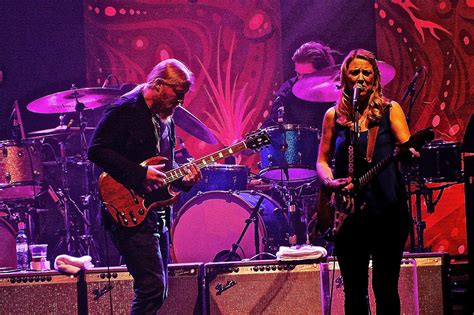 Electric Eye Rock And Roll Memories Album Review The Tedeschi Trucks Band Signs