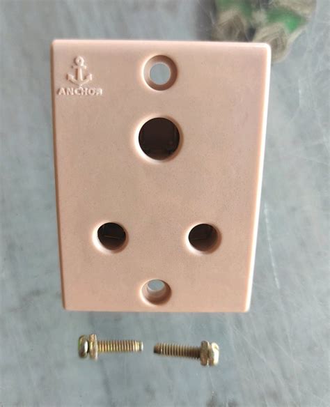 12a White Anchor Electric Socket 3 Pin 120v At Rs 35piece In