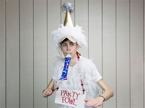 10 Funny Halloween Costumes For Teenagers And Adults Diy