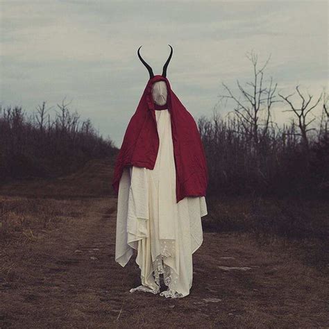 Eerie Ghosts In Christopher Mckenneys Horror Photography Horror Photography Creepy Art Art