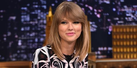 Taylor Swift Shares Her Identical Twin With The Internet