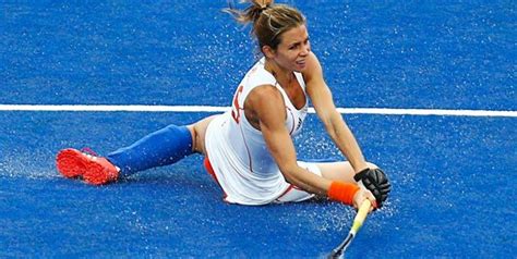 Ellen Hoog Of The Netherlands In Action During The Women S Hockey In London London2012 Training