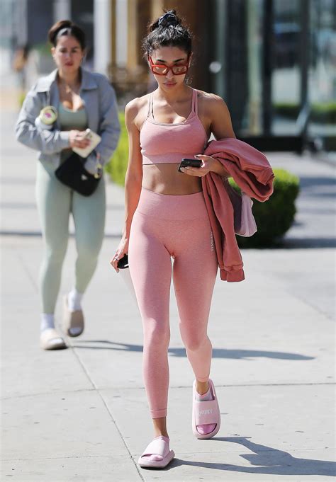 Chantel Jeffries Cameltoe In Pink Yoga Pants Nude Celeb