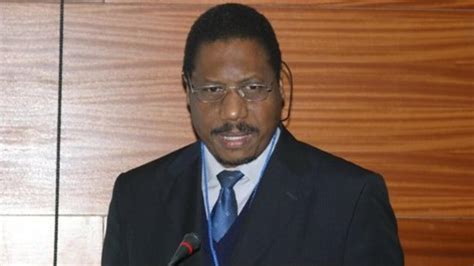 Ministro Da Saúde De Moçambique Reage Ao Pré Aviso De Greve Dos Médicos