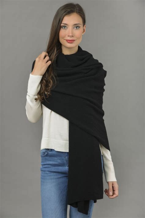 Cashmere Wrap In Black 100 Pure Italy In Cashmere Uk