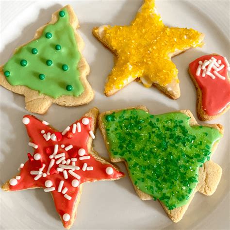 Sugar cookies include the following ingredients: Pillsbury Christmas Cookies Dairy Free : Pillsbury ...