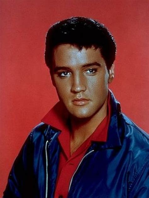 3:30 128 кбит/с 3.1 мб. Elvis Presley → Peso, Idade, Altura e Signo dos famosos em ...