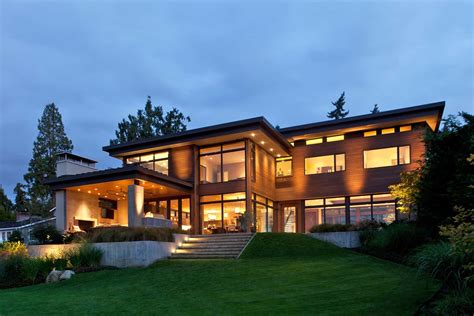 Contemporary Mercer Island Lake House Infused With Asian
