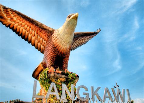 Menarik di Dataran Lang, Langkawi | Blog Pakej.MY