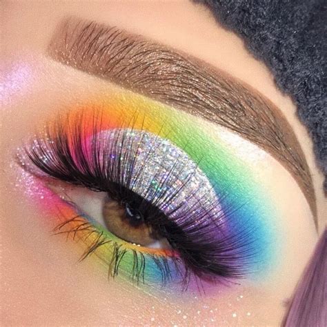 Pin By 𝕤𝕒𝕤𝕙𝕒 On Makeup Artistry Makeup Rainbow Makeup Colorful Makeup