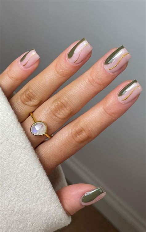 30 Gorgeous November Nail Ideas Green And Glitter Short Gel Nails