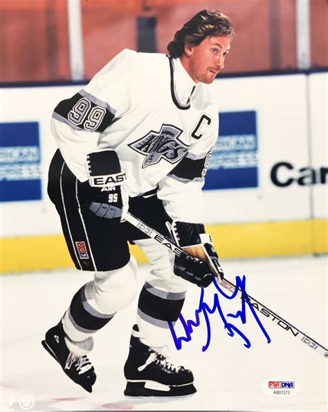 Lot Detail Wayne Gretzky Signed 8 X 10 Color Photo La Kingspsadna