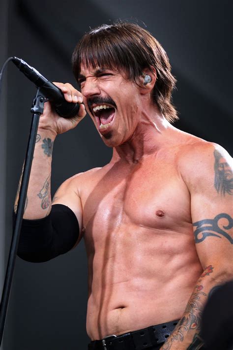 Red Hot Chili Peppers Singer Anthony Kiedis Hospitalized For Stomach